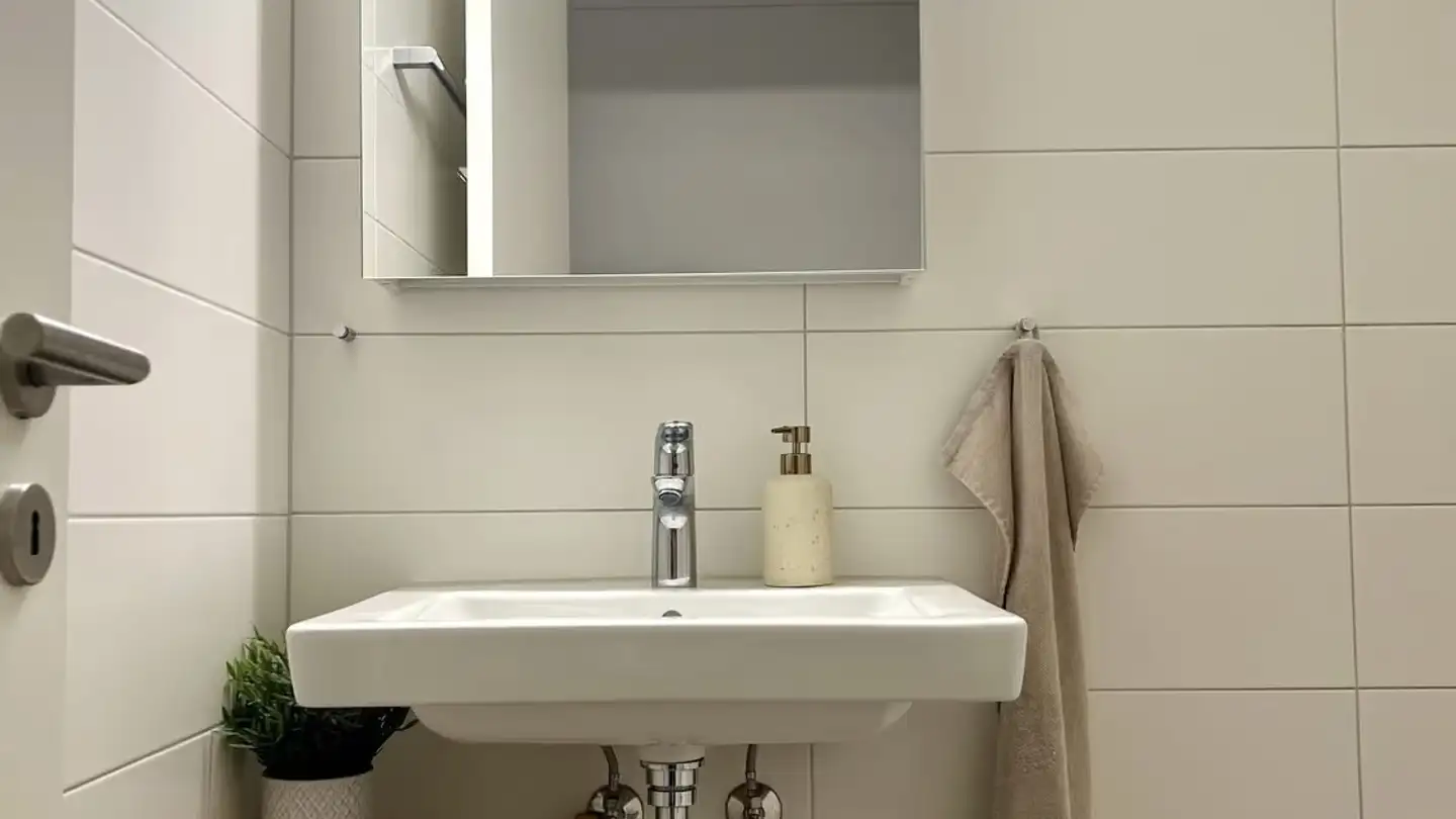 Chambre à louer - Rue Jakob-Stämpfli / Jakob-Stämpfli-Strasse, 2502 Biel/Bienne - Photo 4