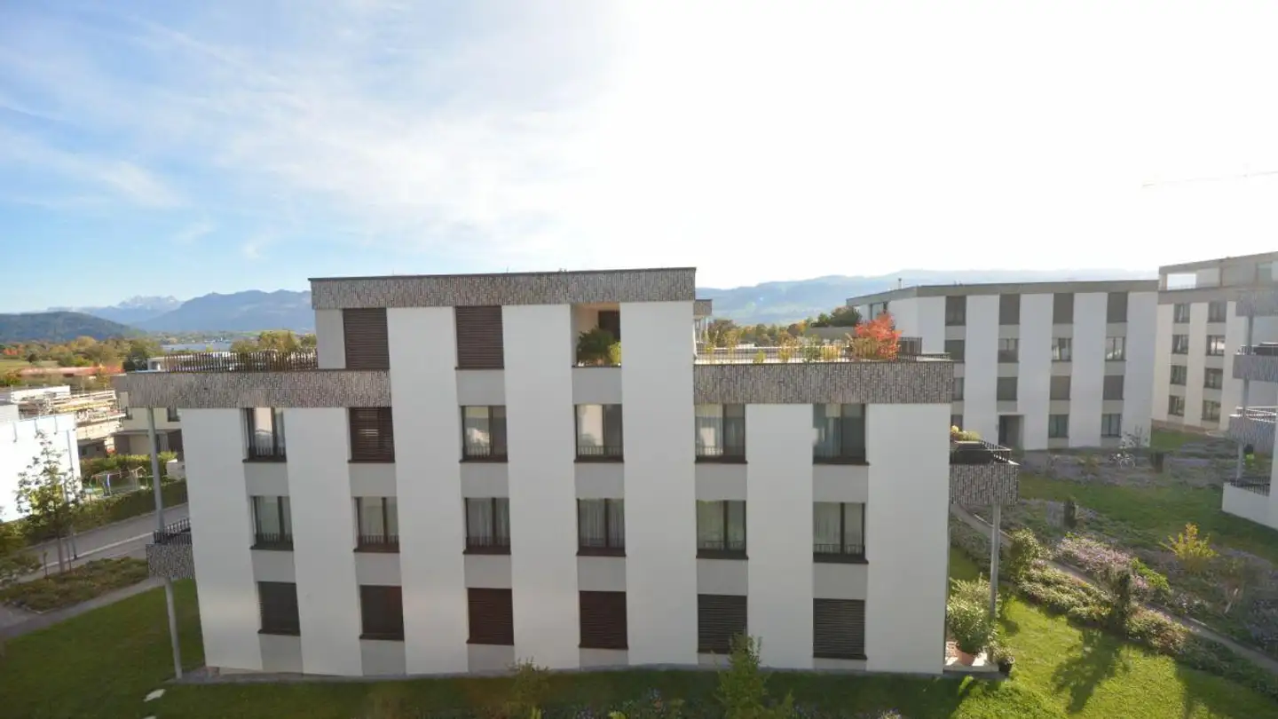 Appartamento in affitto - Kiebitz-Strasse, 8645 Jona