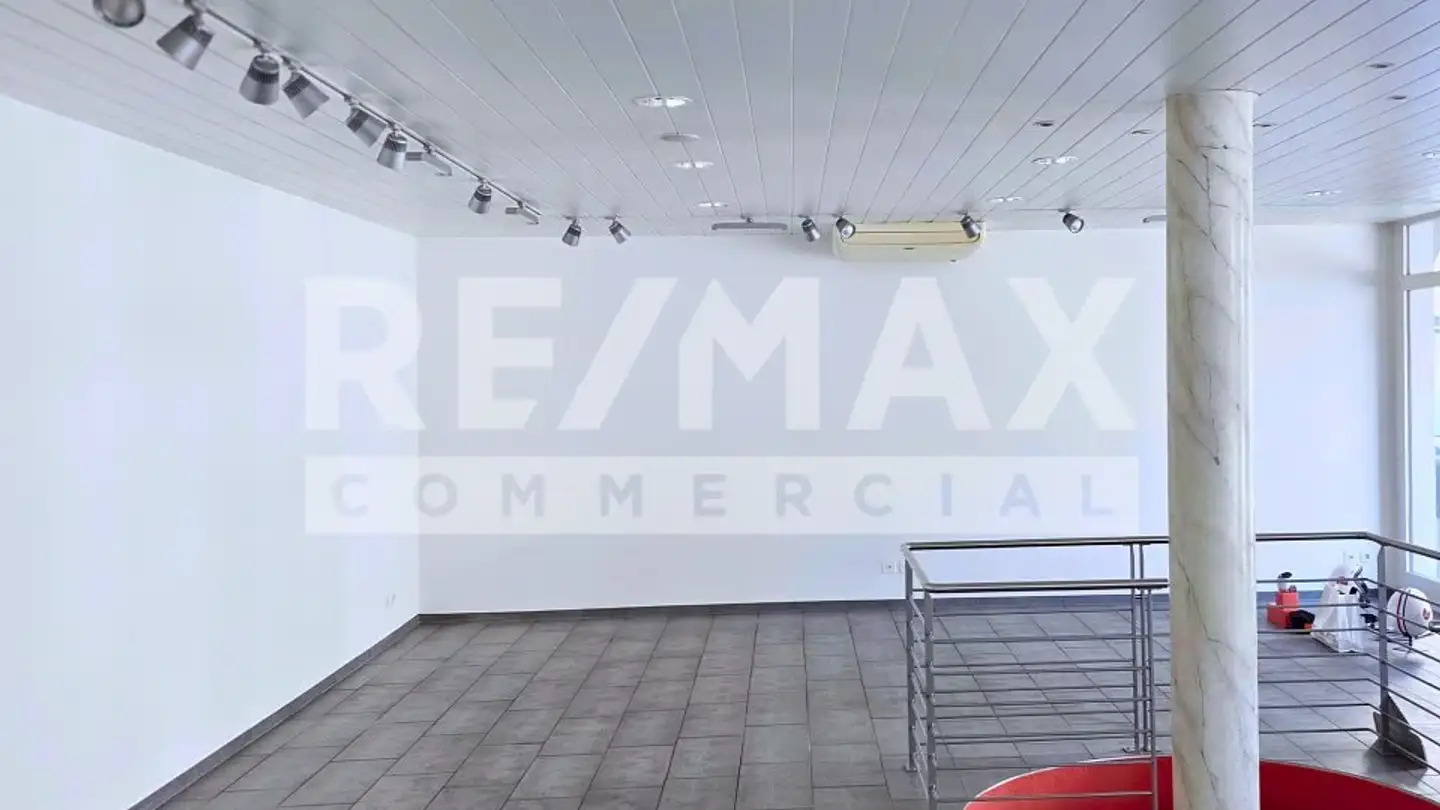 Commercial à louer - Gersauerstrasse 11, 6440 Brunnen - Photo 4