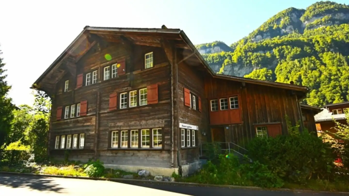 Casa singola in vendita - Hauptstrasse 46, 8777 Diesbach GL