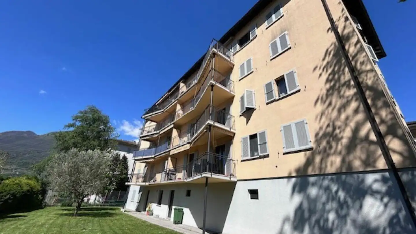 Appartamento in vendita - Via Rovedaro 4, 6512 Giubiasco