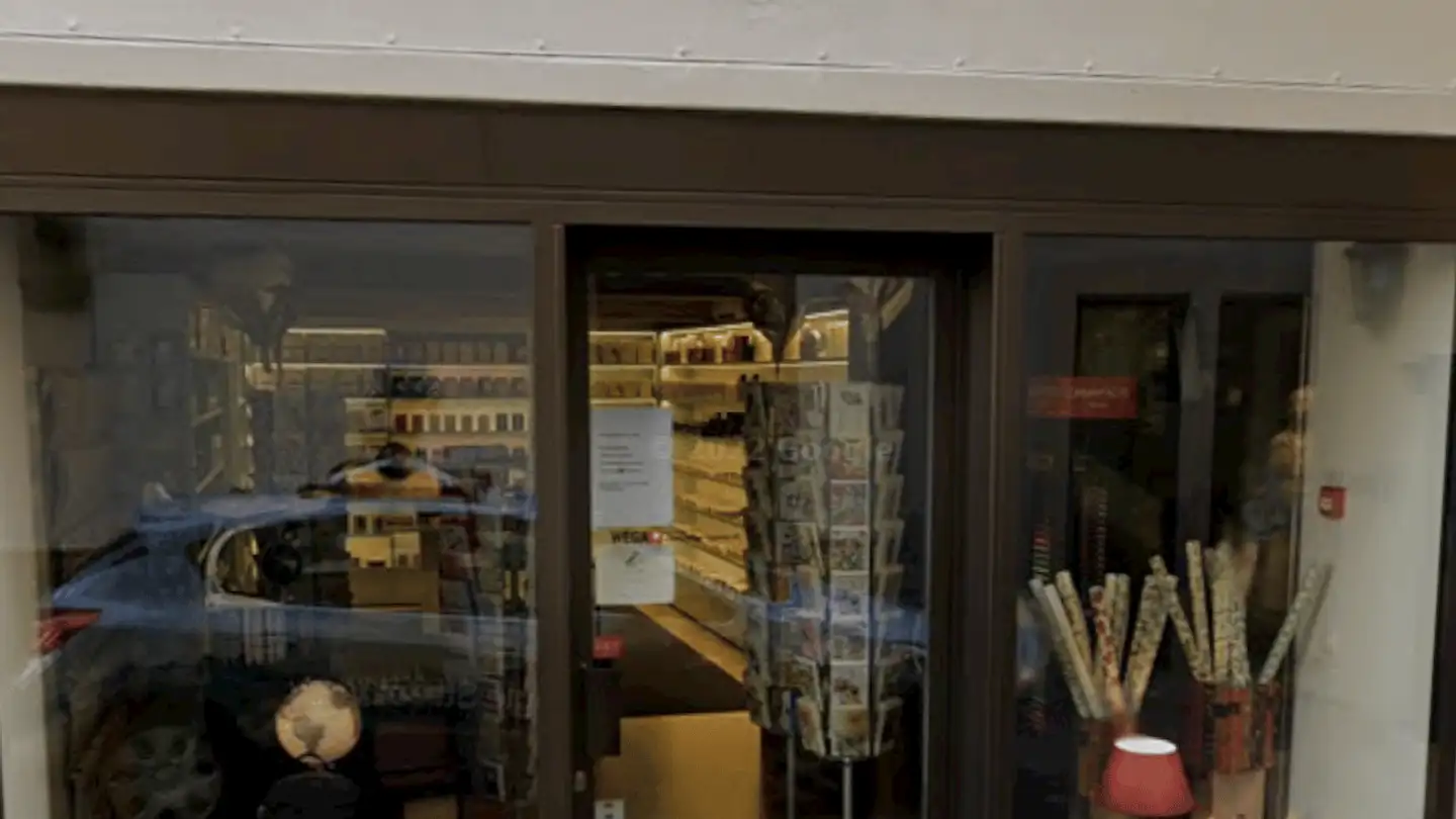 Negozio in affitto - Hirschenplatz 4, 6004 Luzern