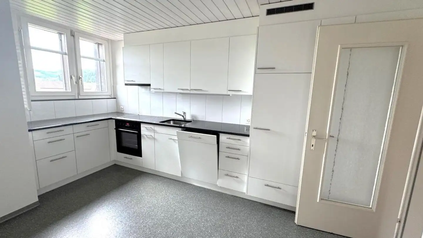 Dachgeschosswohnung mieten - Bahnhofstrasse 14, 9606 Bütschwil