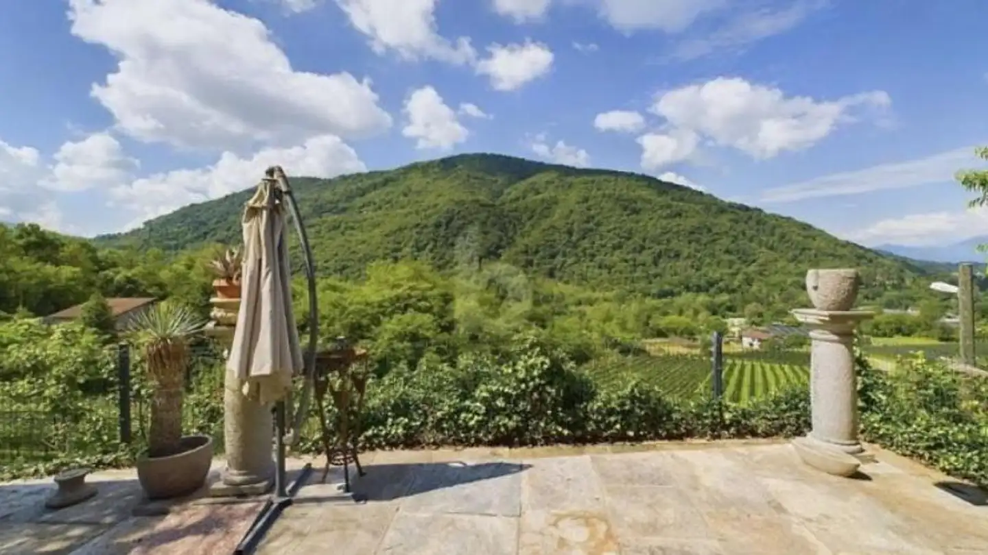 Single house for sale - 6989 Purasca - Photo 2
