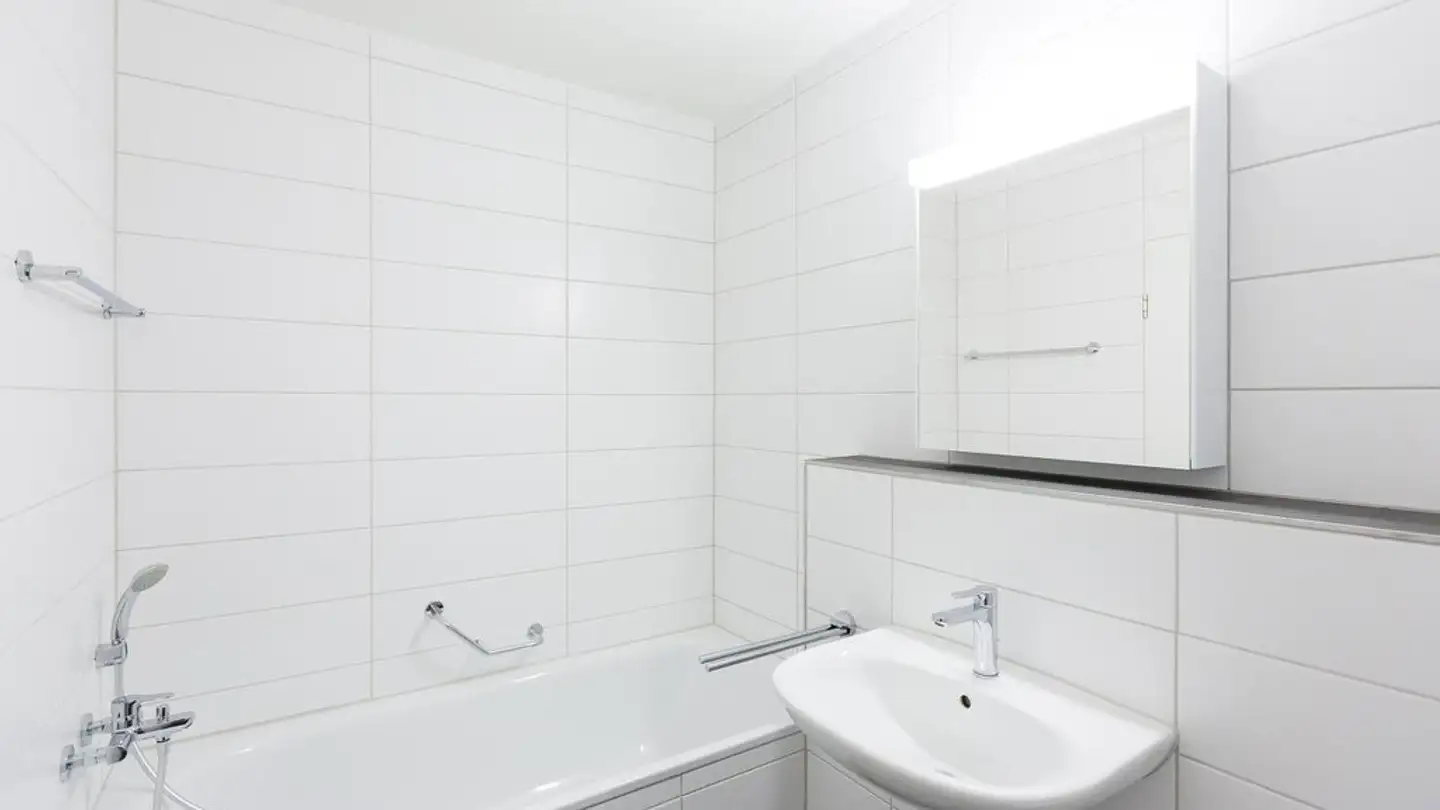 Apartment for rent - Bodenackerstrasse 29a, 4226 Breitenbach - Photo 3