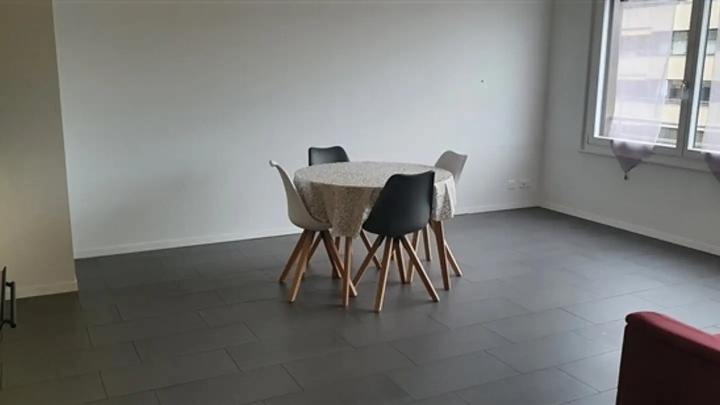 Apartment for rent - Rue De La Sionge 41, 1630 Bulle - Photo 3