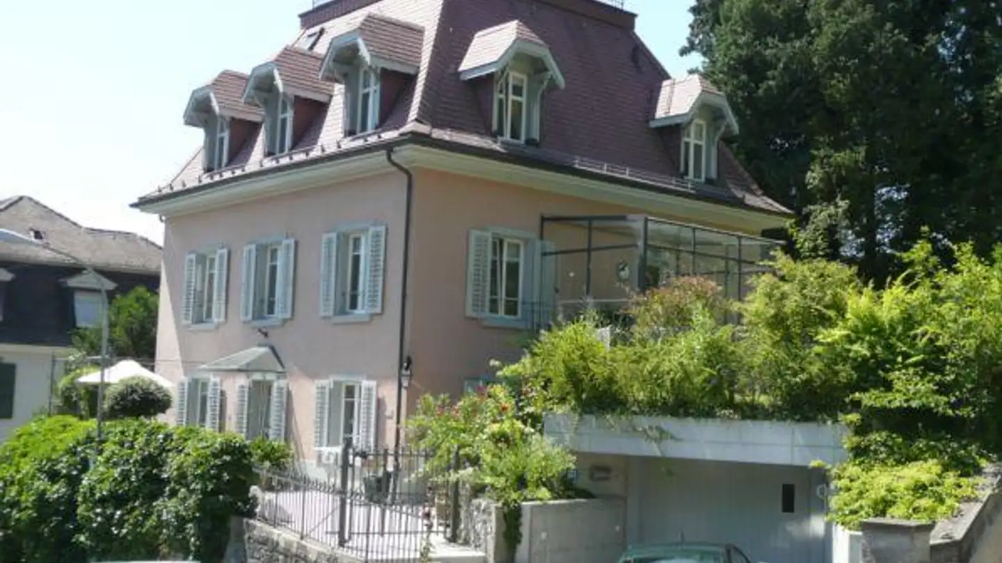 Place de parking extérieure à louer - Hegibachstrasse 121, 8032 Zürich