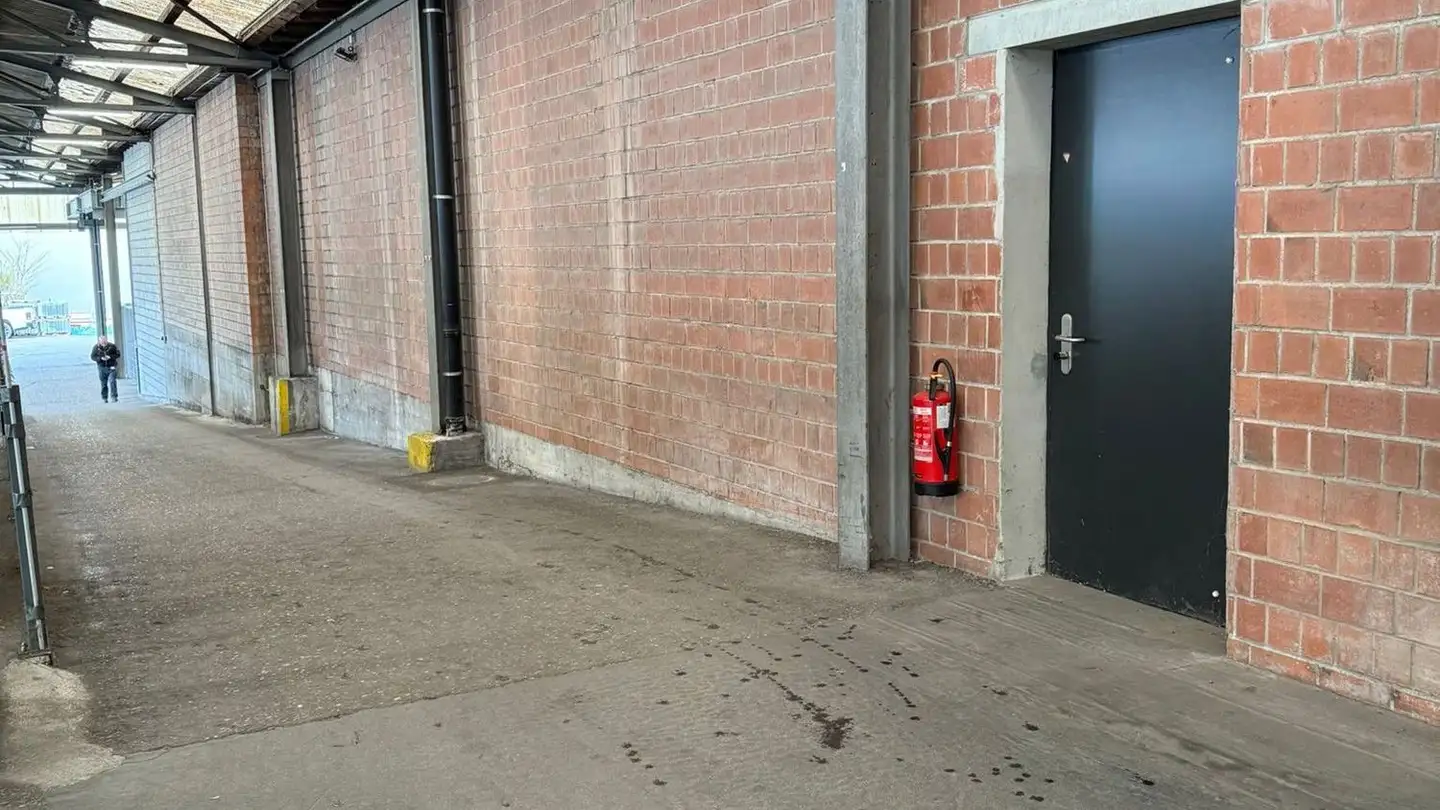 Industrial property for rent - Bahnhofstrasse 8, 4415 Lausen - Photo 3