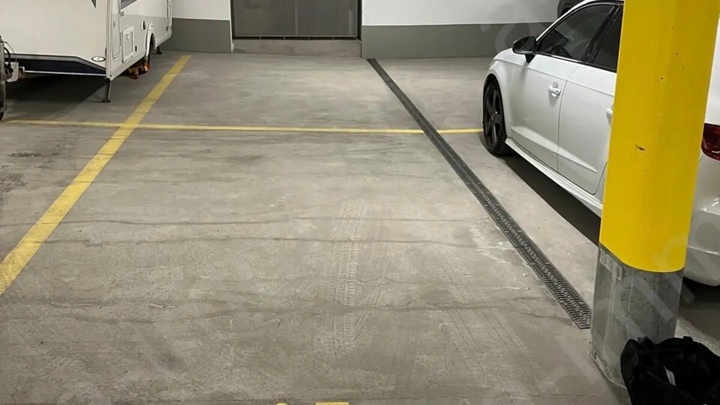 Place de parking souterraine à vendre - Zürcherstrasse, 7320 Sargans