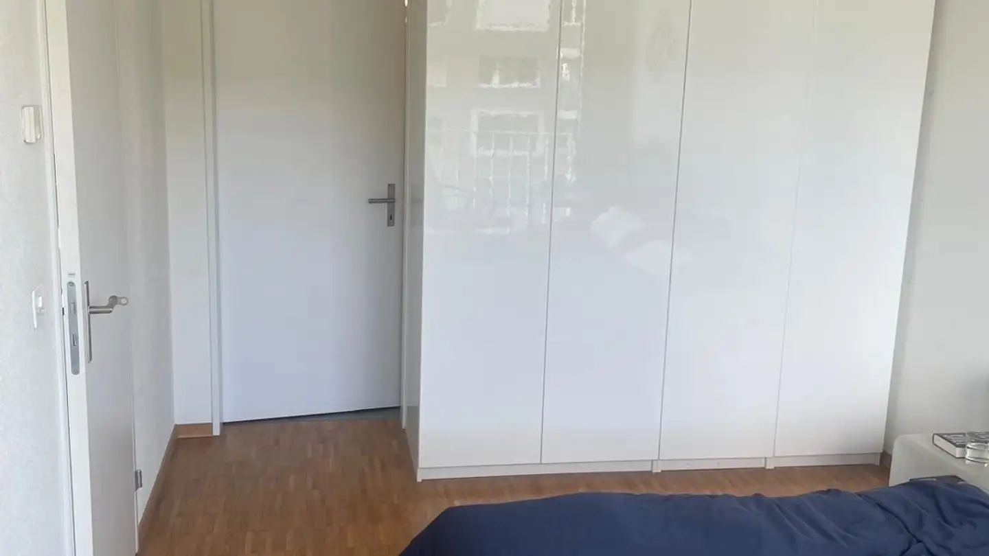 Zimmer mieten - Hagenholzstrasse 70, 8050 Zürich - Foto 4