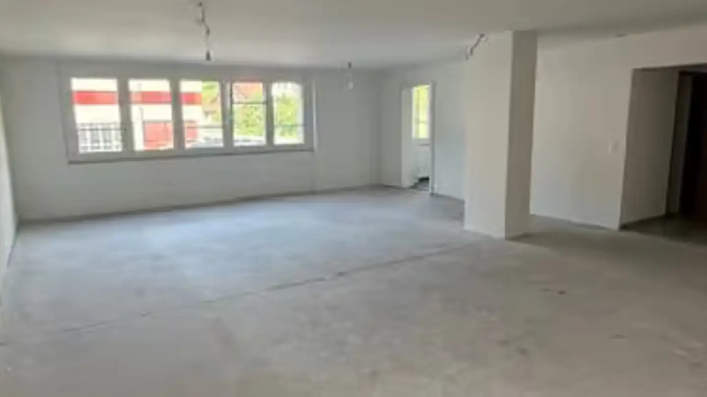 Bürofläche mieten - Industriestrasse 9, 6345 Neuheim