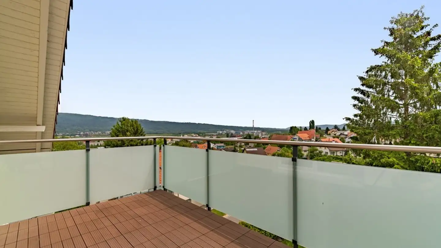 Attique à louer - Rhyblick 3, 4333 Münchwilen AG