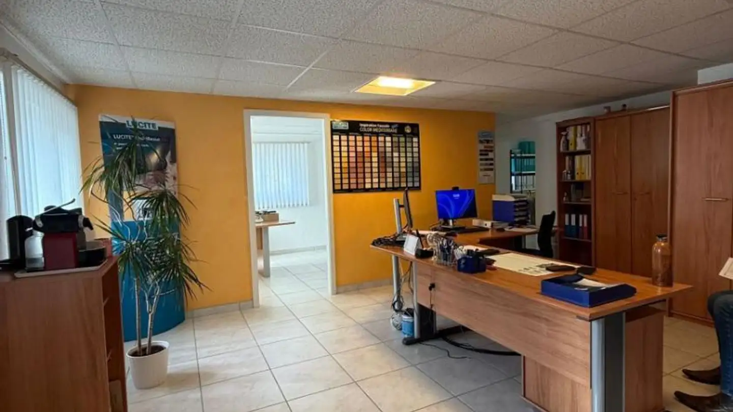 Edificio ad uso misto in affitto - Chemin Des Places 2, 2800 Delémont