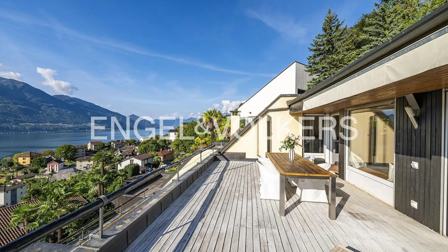 Attique à vendre - 6648 Minusio