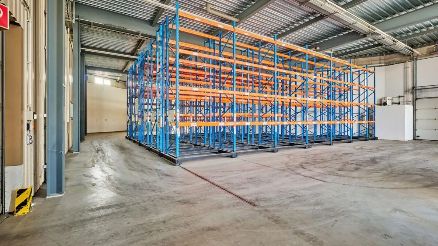 Commercial à louer - Bahnhofstrasse 51, 5605 Dottikon - Photo 2