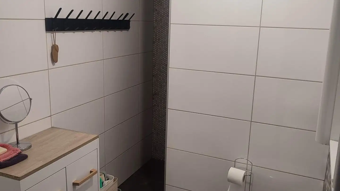 Appartamento in affitto - Route Des Fontaines, 2057 Villiers - Photo 3