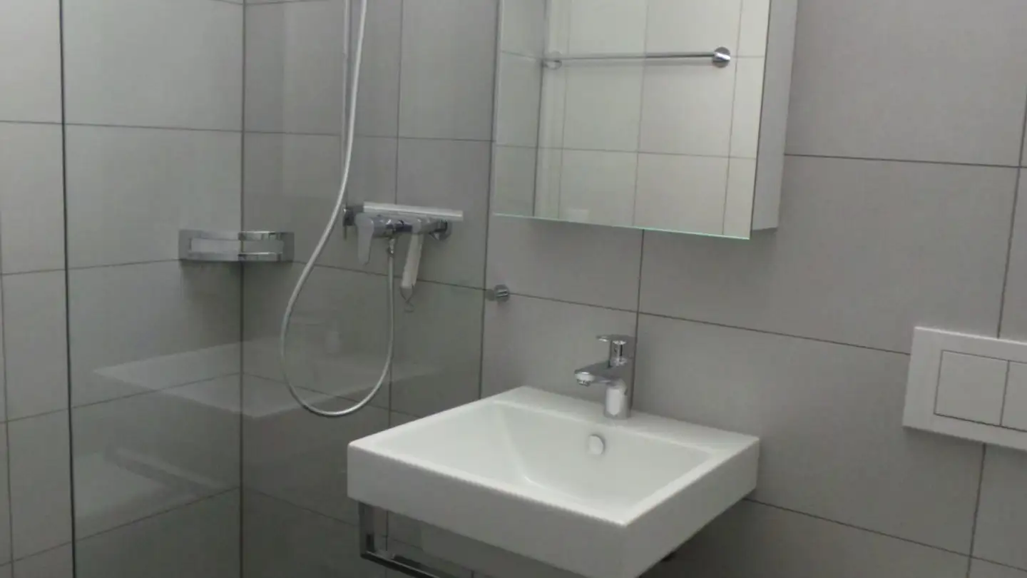 Appartement à louer - Zürichstrasse, 8600 Dübendorf - Photo 4