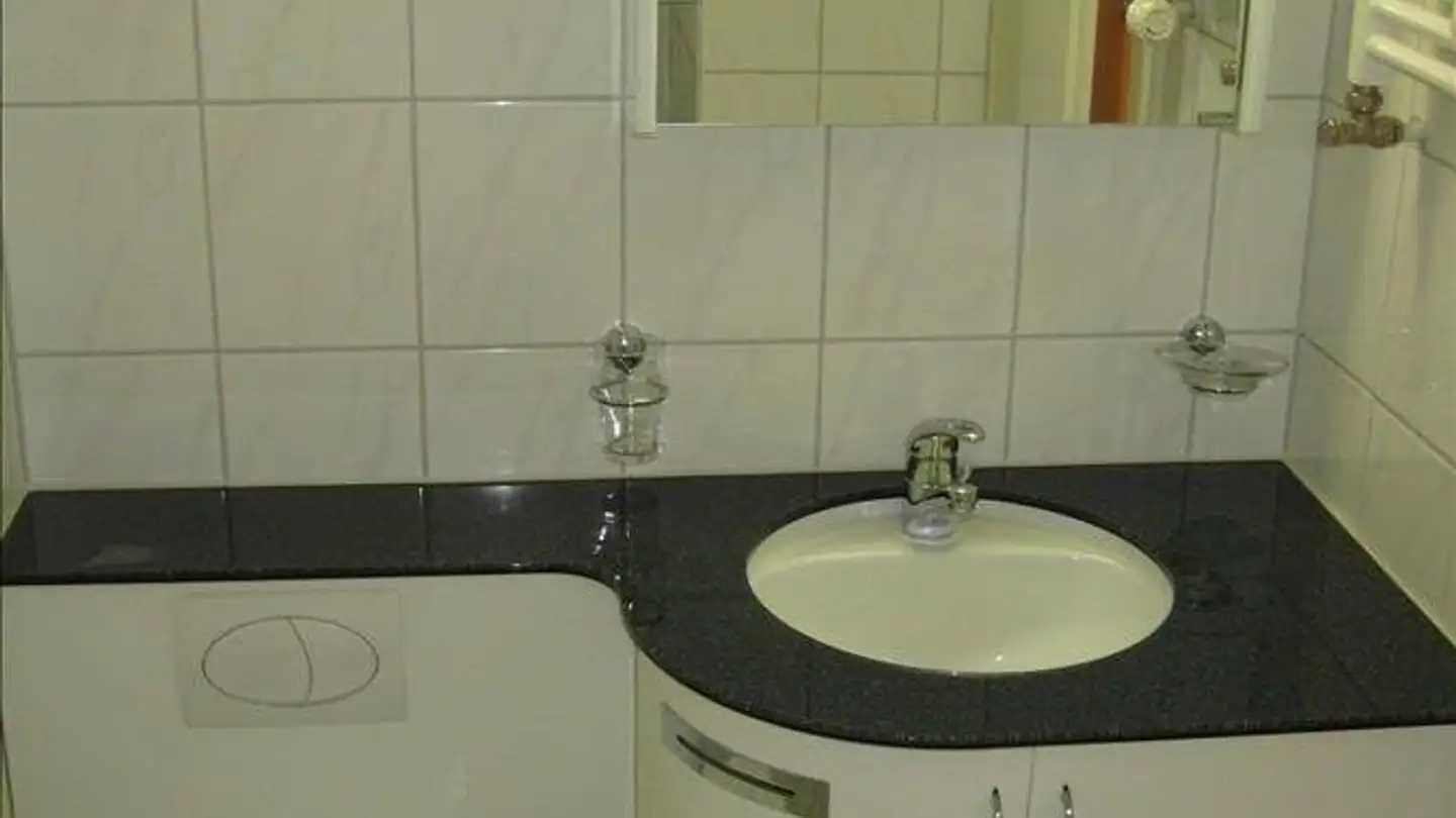 Apartment for rent - Rue Karl-Stauffer / Karl-Stauffer-Strasse 9, 2502 Biel/Bienne - Photo 4