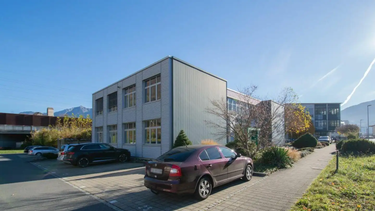 Outdoor parking space for rent - Grossfeldstrasse 3, 8887 Mels
