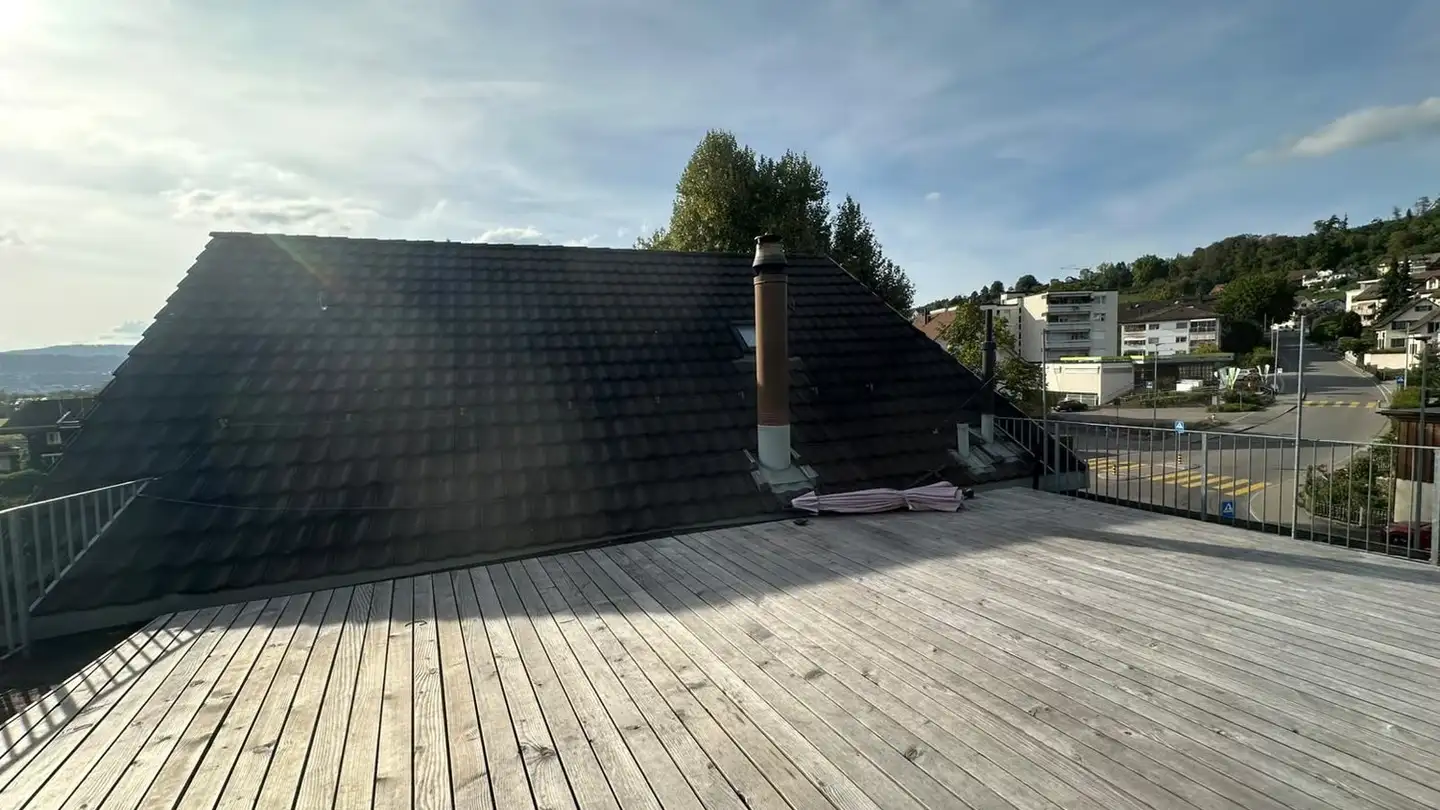 Attique à louer - Bergstrasse 183, 8707 Uetikon am See