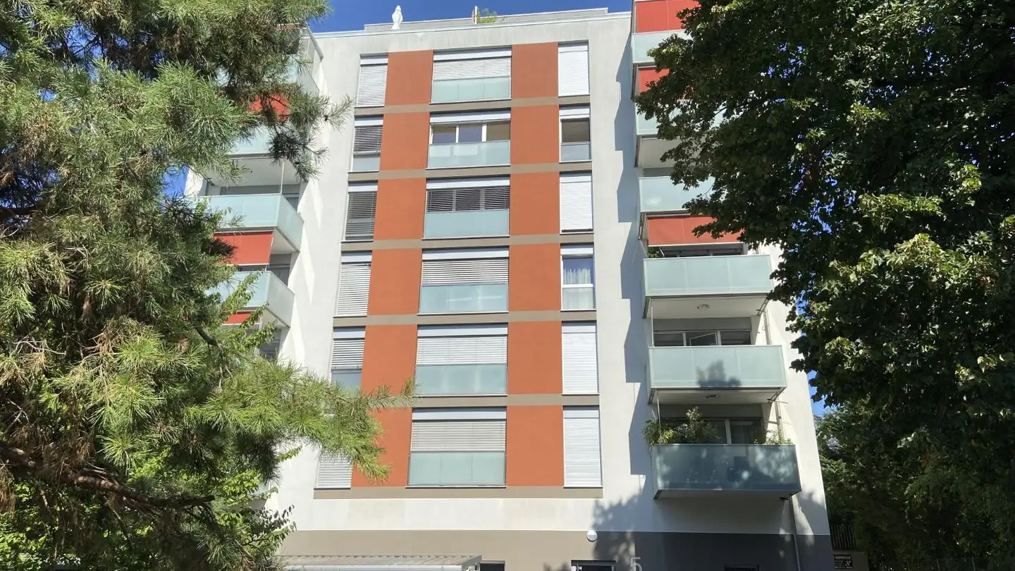 Place de parking couverte à louer - Chemin Charles- Georg 5, 1209 Genève