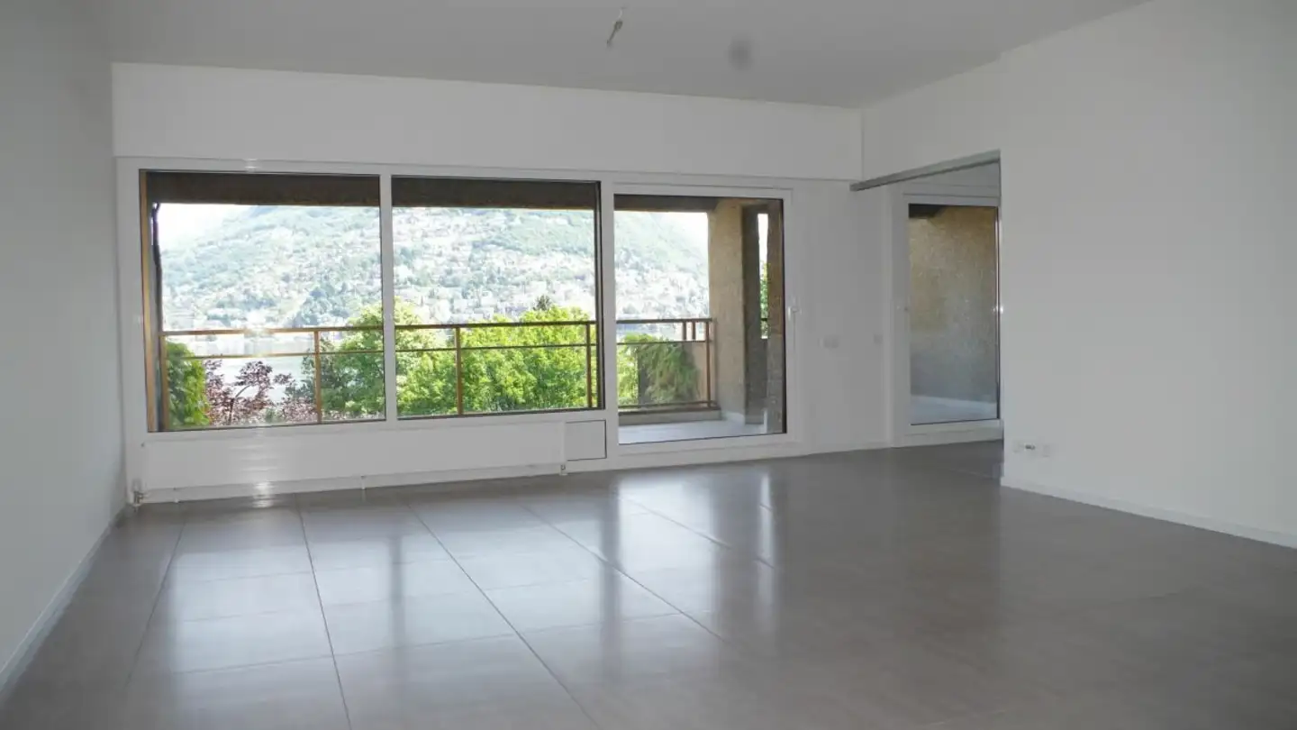 Casa bifamiliare in affitto - Riva Paradiso 32a, 6900 Paradiso