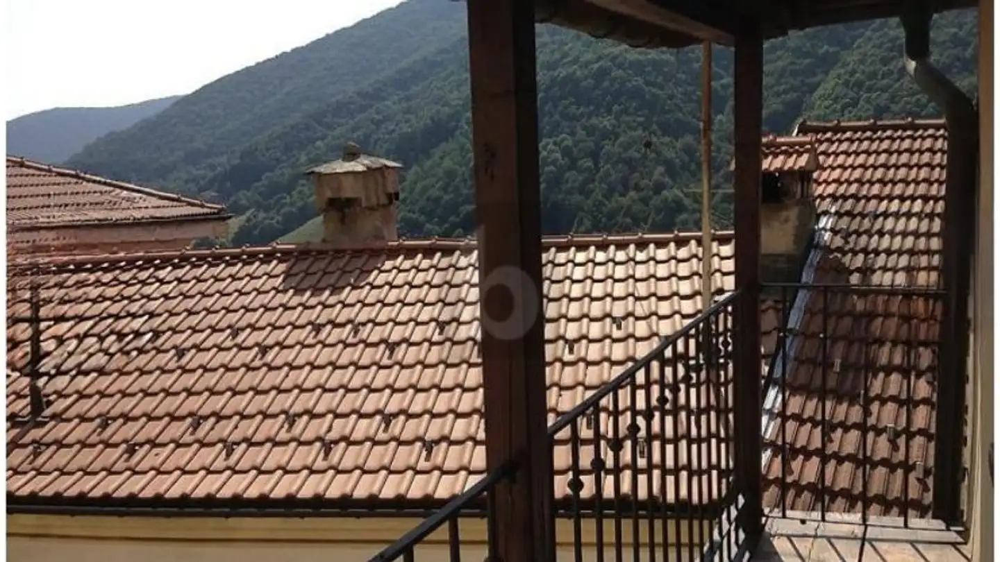 Chalet for sale - 6838 Cabbio - Photo 3