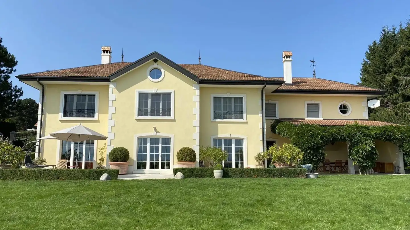 Villa in vendita - 1269 Bassins