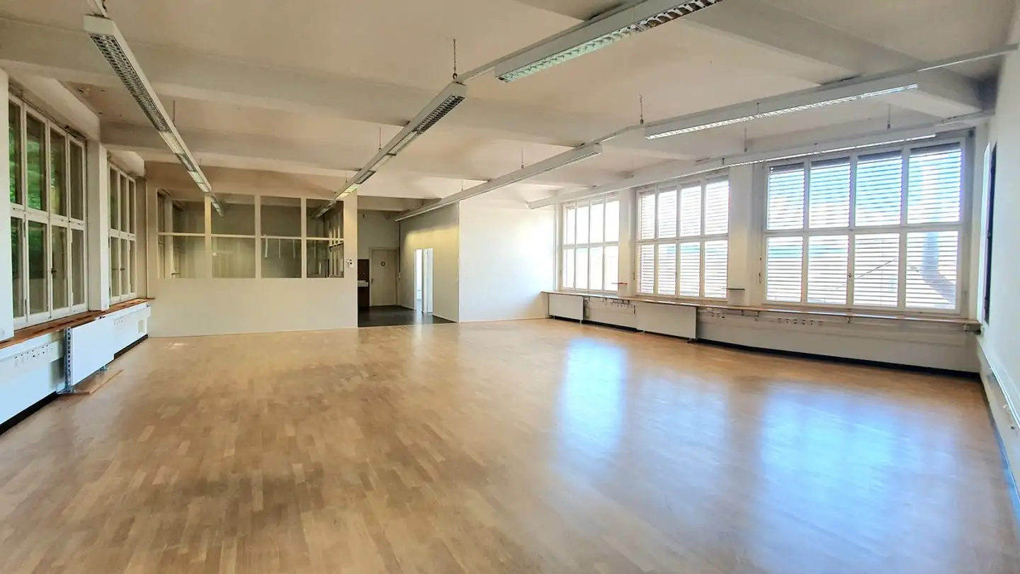 Spazio ufficio in affitto - Joweid Zentrum 15, 8630 Rüti ZH - Photo 2