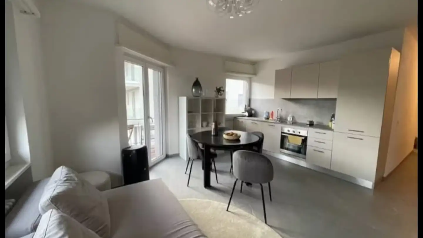 Appartement à louer - Via Luciano Zuccoli 8, 6900 Paradiso - Photo 2