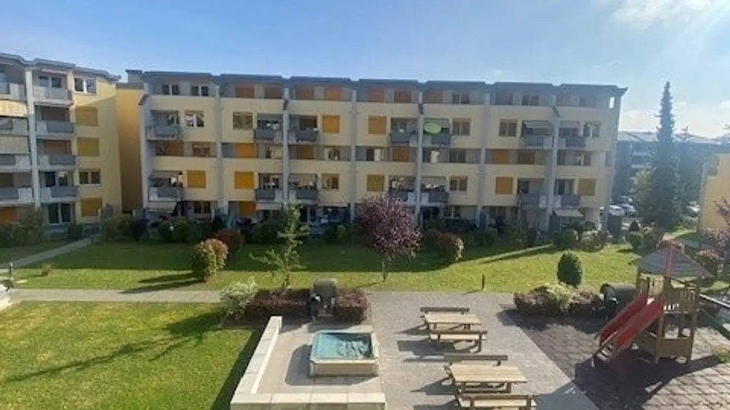 Outdoor parking space for rent - Hardmattengut 1, 4802 Strengelbach