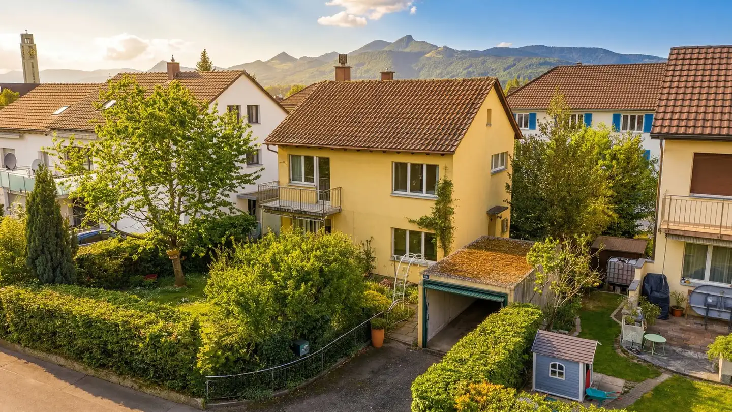 Single house for sale - 4600 Olten
