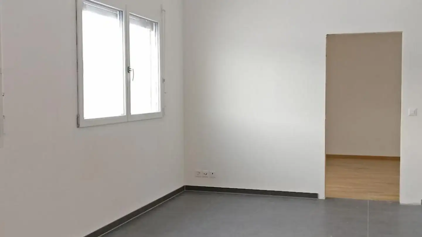 Apartment for rent - Route de Breilles 37, 1791 Courtaman - Photo 3