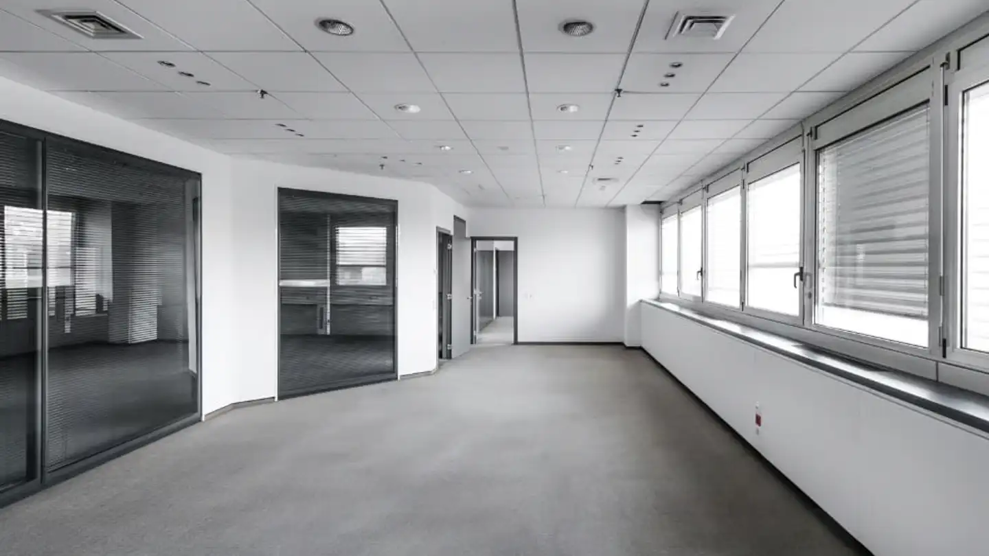 Bürofläche mieten - Via Cantonale 4, 6928 Manno - Foto 4