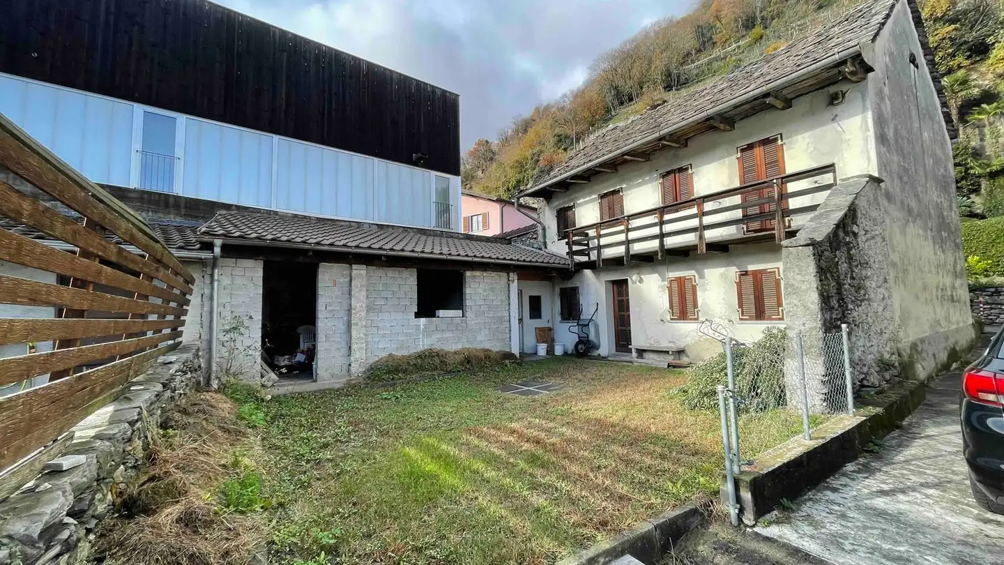 Terreno edificabile in vendita - Pedmúnt, 6513 Monte Carasso