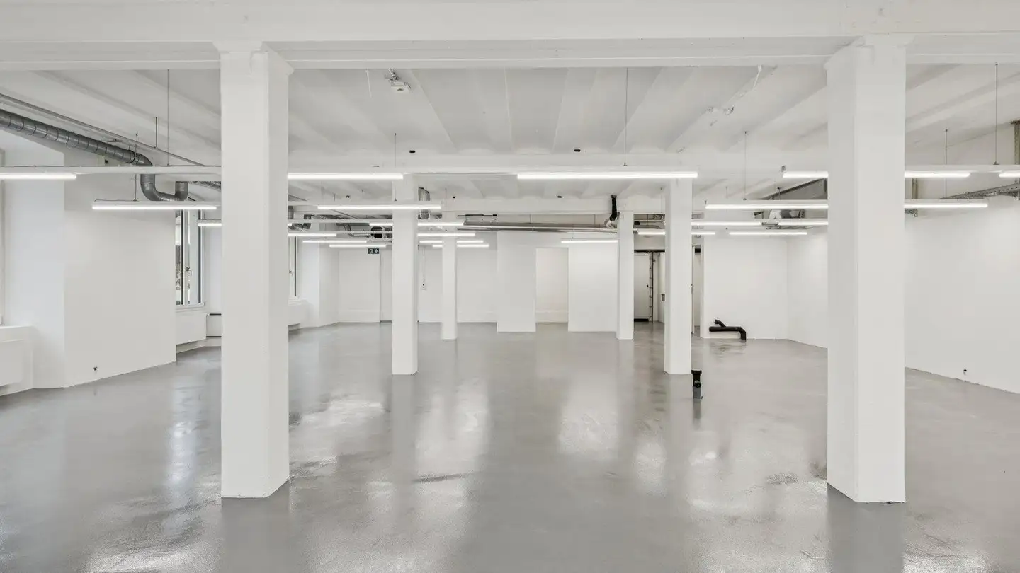 Commercial for rent - Zürichstrasse 17, 8607 Aathal-Seegräben - Photo 3