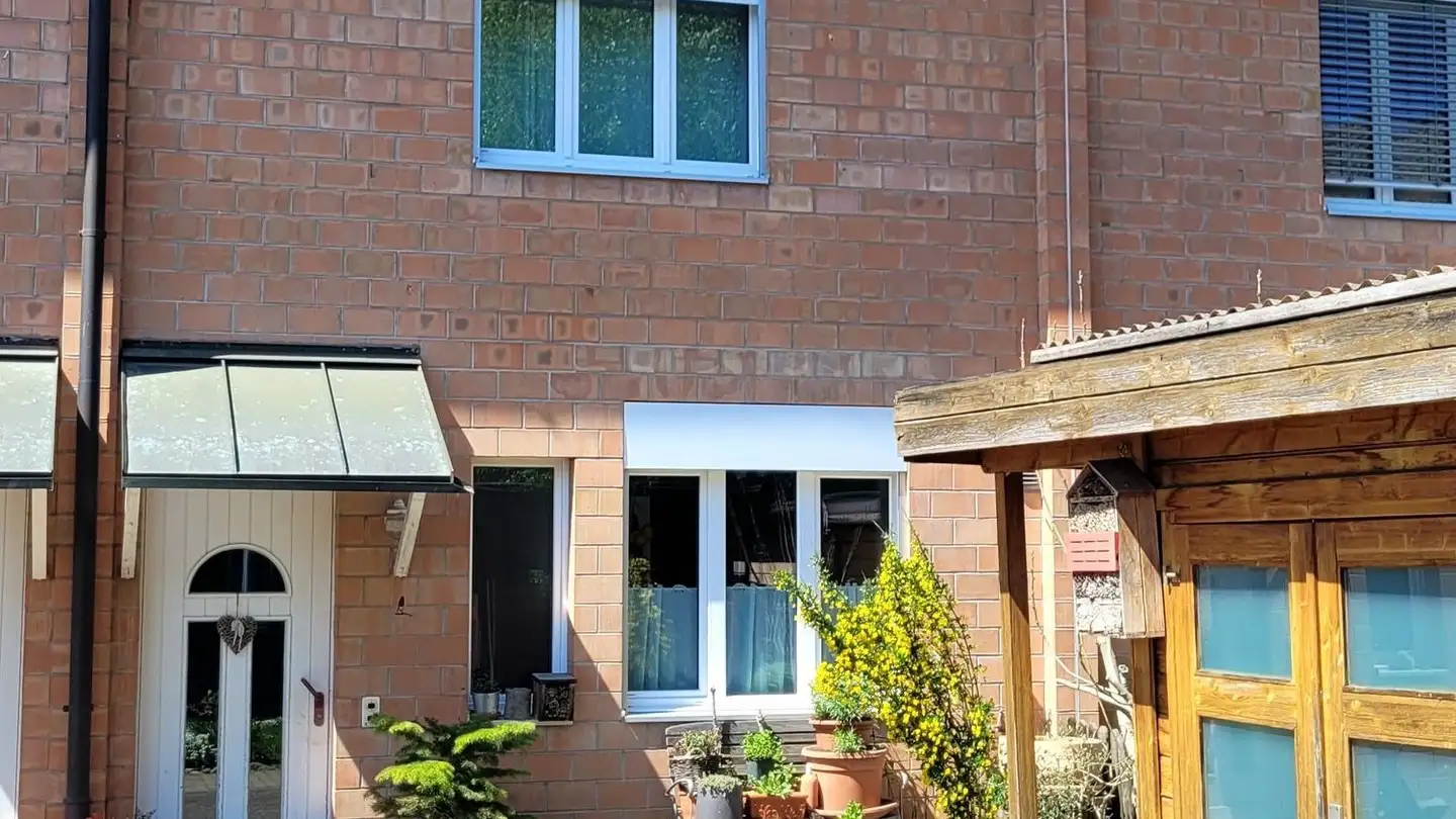 Reihenhaus kaufen - Jurastrasse 20, 4242 Laufen