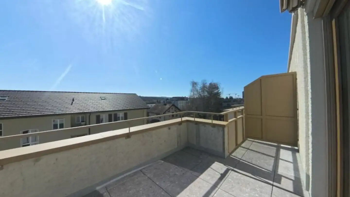Attique à louer - Chemin Des Grillons / Grillenweg 13, 2504 Biel/Bienne - Photo 2