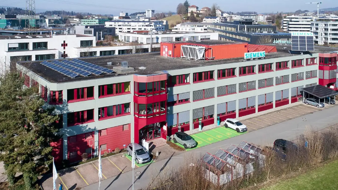 Bureau à louer - Sennweidstrasse 47, 6312 Steinhausen