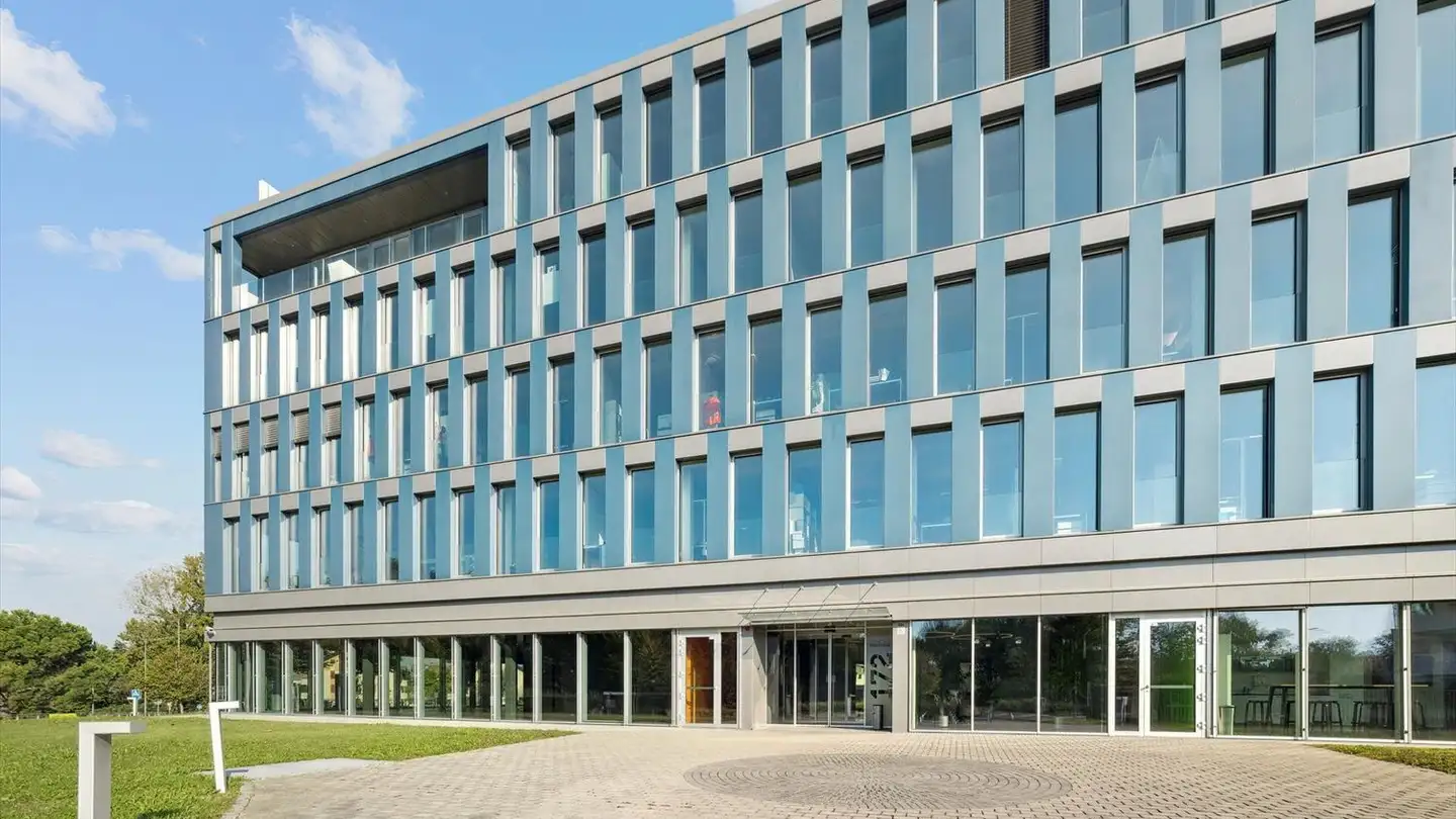 Gewerbe mieten - Rue Du Centre 172, 1025 St-Sulpice VD