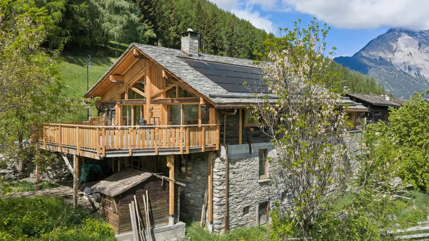 Chalet in vendita - 1945 Liddes