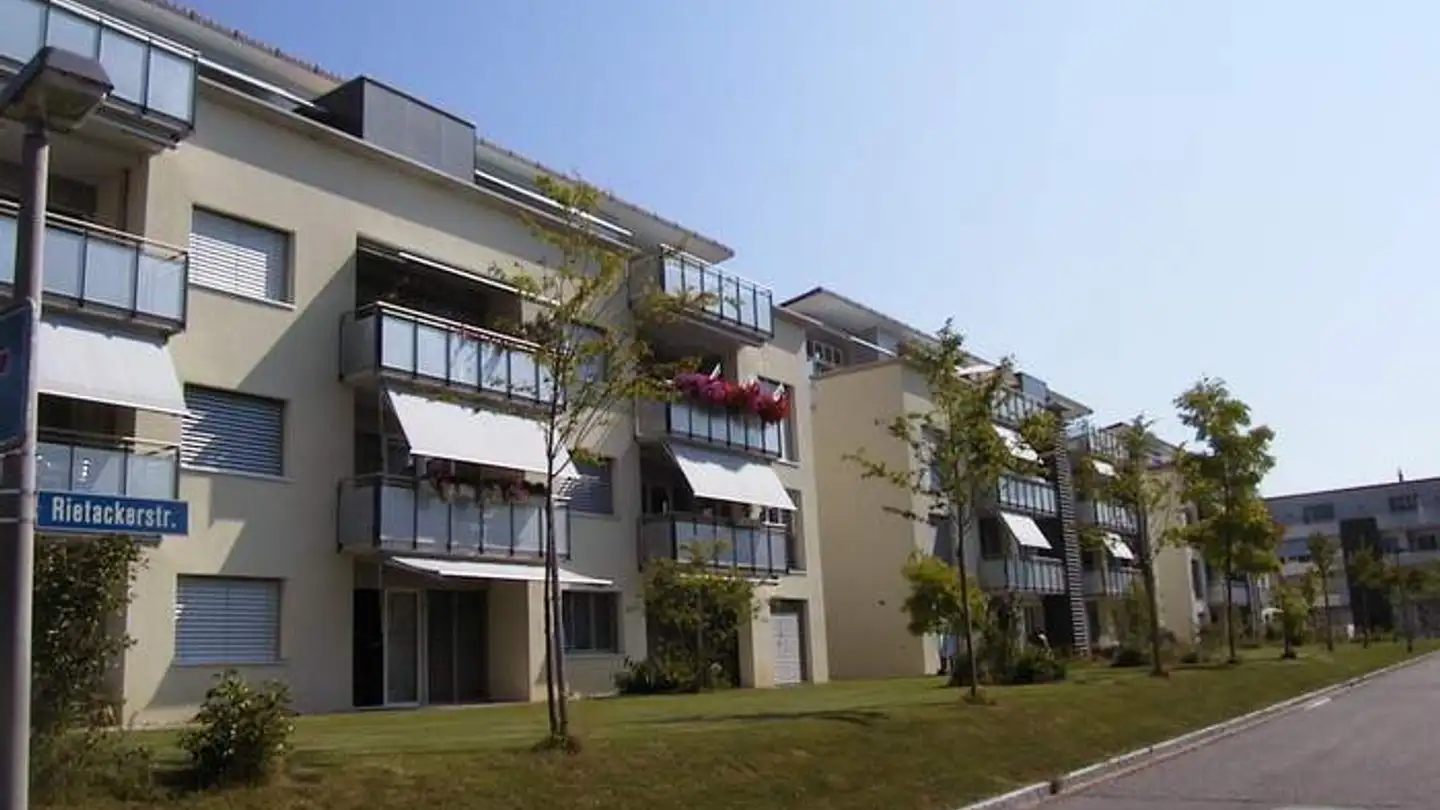 Underground parking space for rent - Turnerstrasse 22, 8472 Seuzach