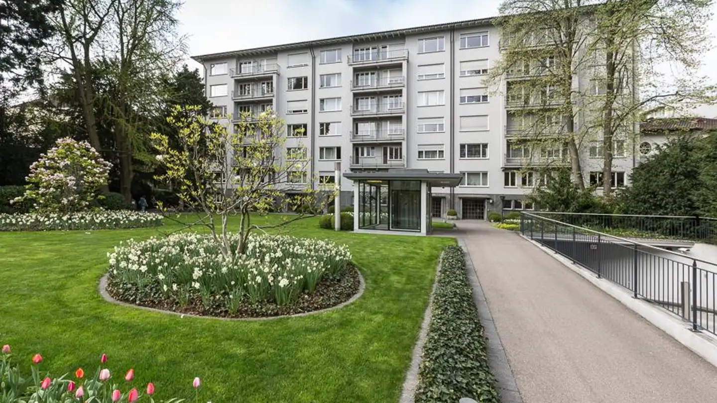 Underground parking space for rent - St. Jakobs-Strasse 10, 4052 Basel