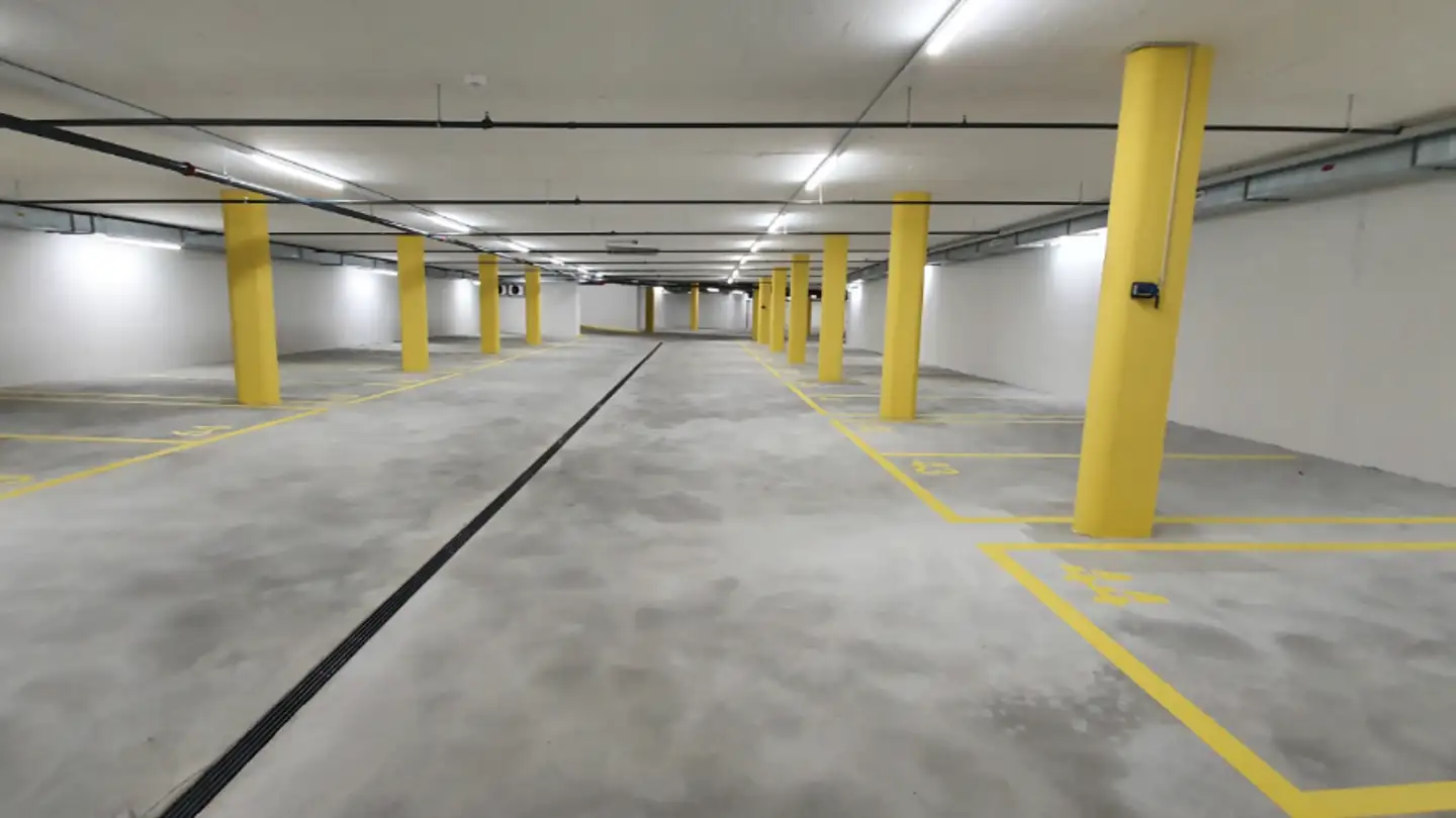Underground parking space for rent - Spelterinistrasse, 9602 Bazenheid - Photo 2