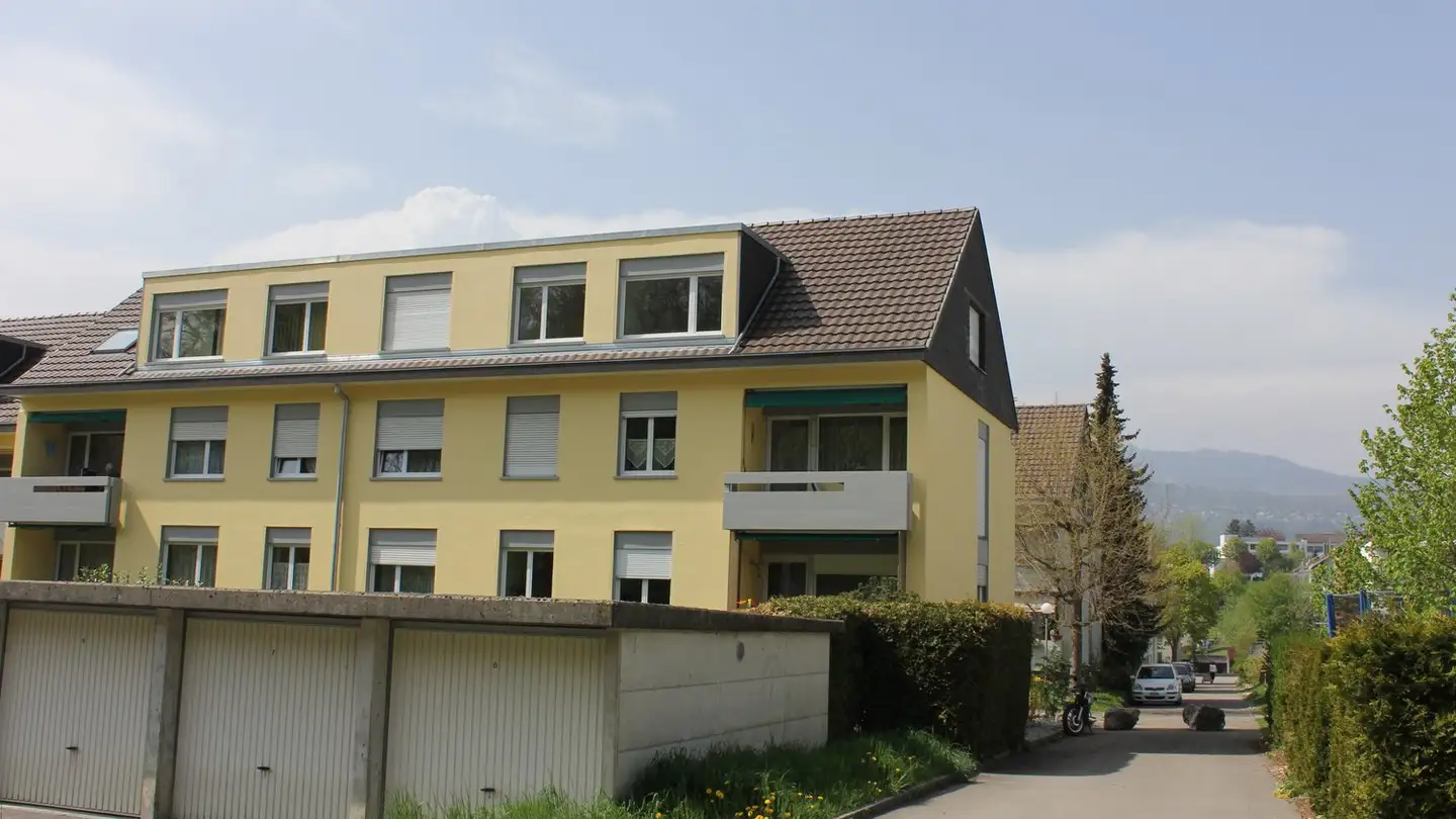 Einzelgarage mieten - Chemin Du Petit-Marais / Mösliweg 79, 2503 Biel/Bienne