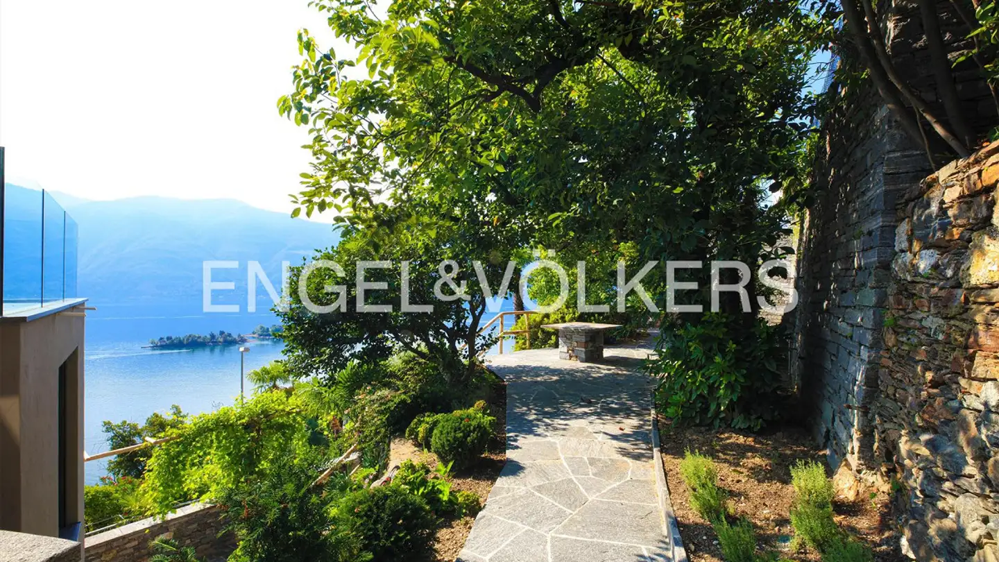Villa for sale - 6622 Ronco sopra Ascona