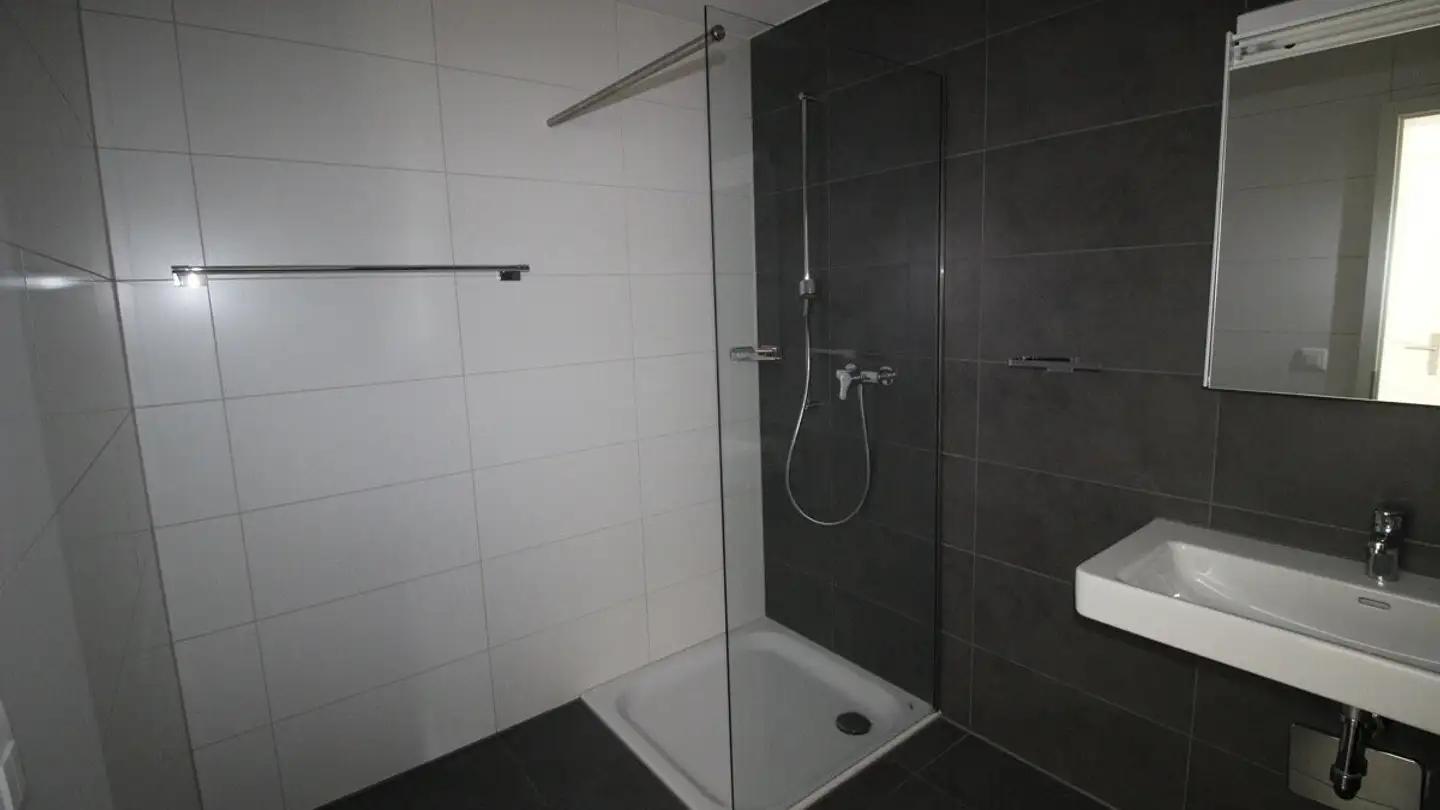 Appartamento in affitto - Chännelmattstrasse 49, 3186 Düdingen - Photo 3