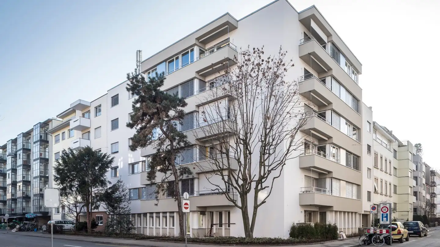 Tiefgaragenstellplatz mieten - Frobenstrasse 37, 4053 Basel
