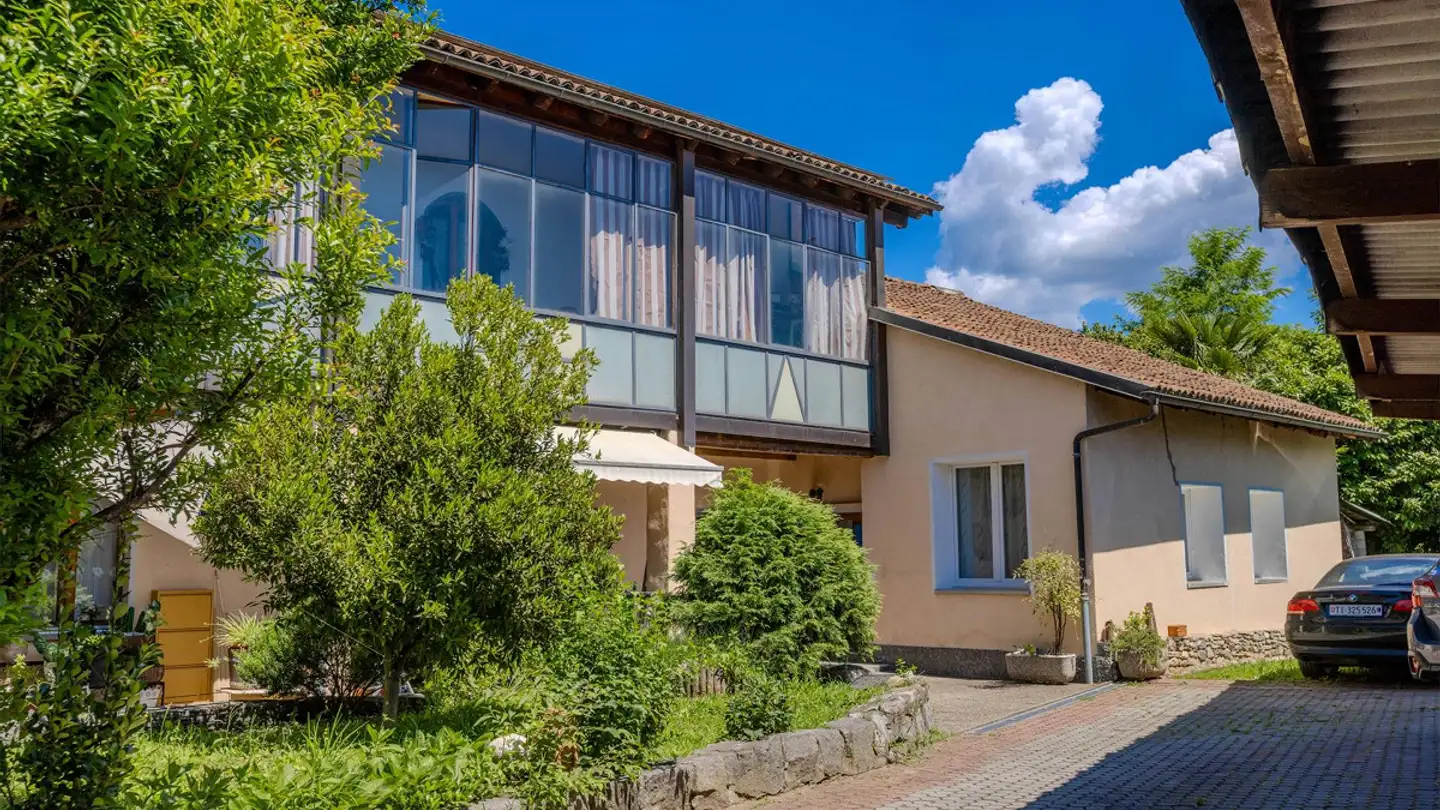 Immeuble résidentiel à vendre - 6883 Novazzano