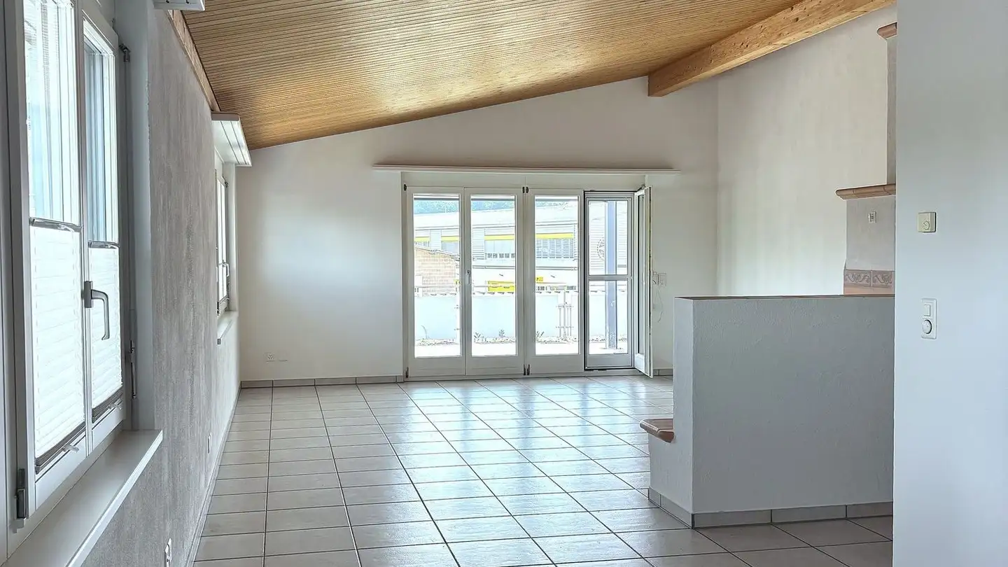 Attique à louer - Grundstrasse 33, 8196 Wil ZH - Photo 2